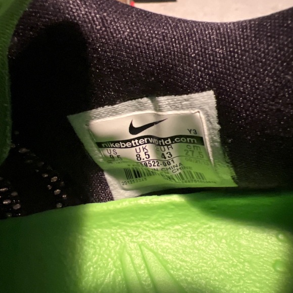 Kobe 8 Christmas ss - Picture 5 of 6